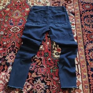 Articles of society Carly cut off hem jeans